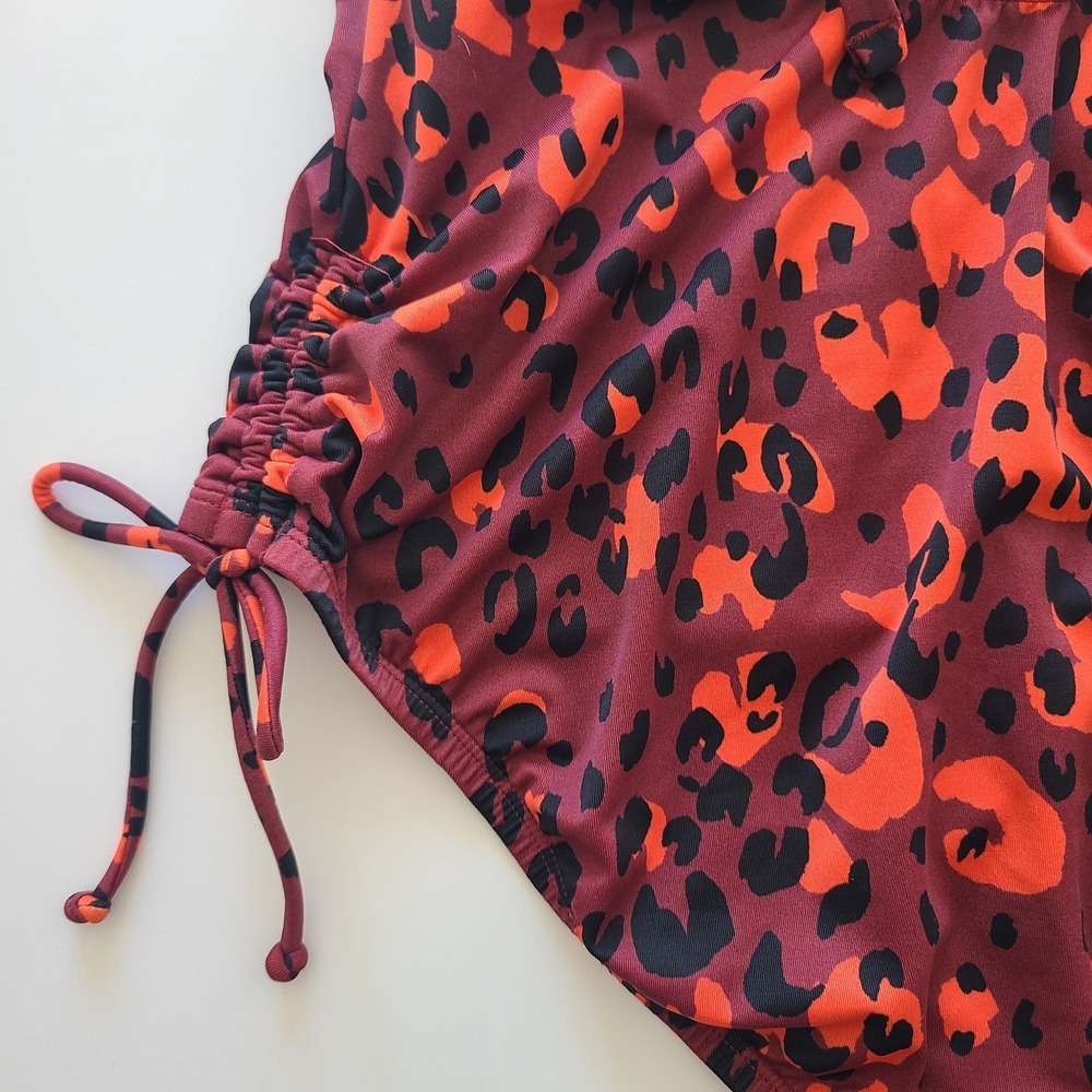 Beach Betty by Miracle Brands Orange-Red Leopard One-Piece Swimsuit Large - Picture 6 of 9